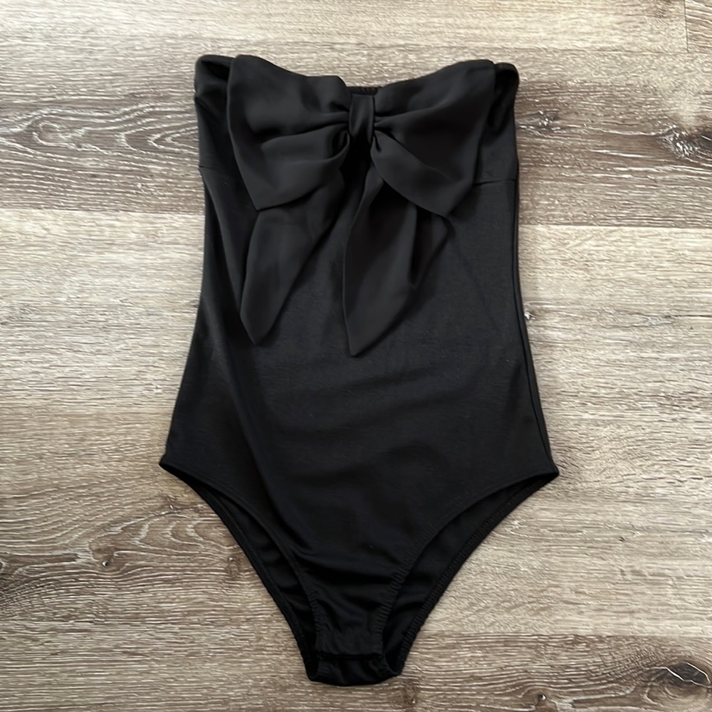 Black strapless bodysuit size small